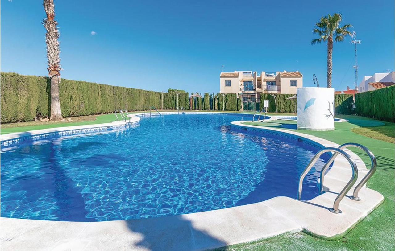 Stunning Apartment In Torrevieja Esterno foto