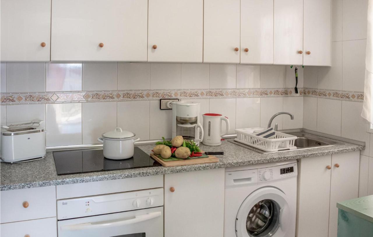 Stunning Apartment In Torrevieja Esterno foto