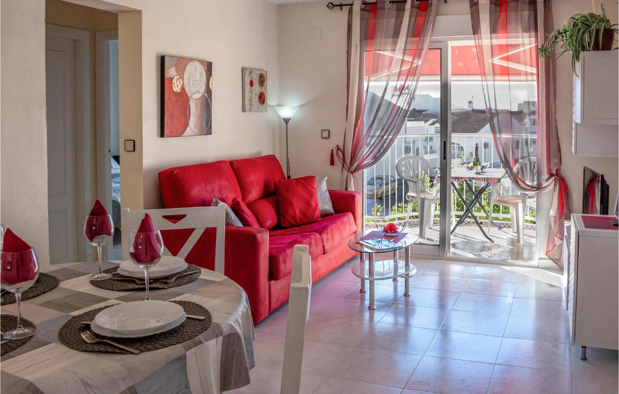 Stunning Apartment In Torrevieja Esterno foto
