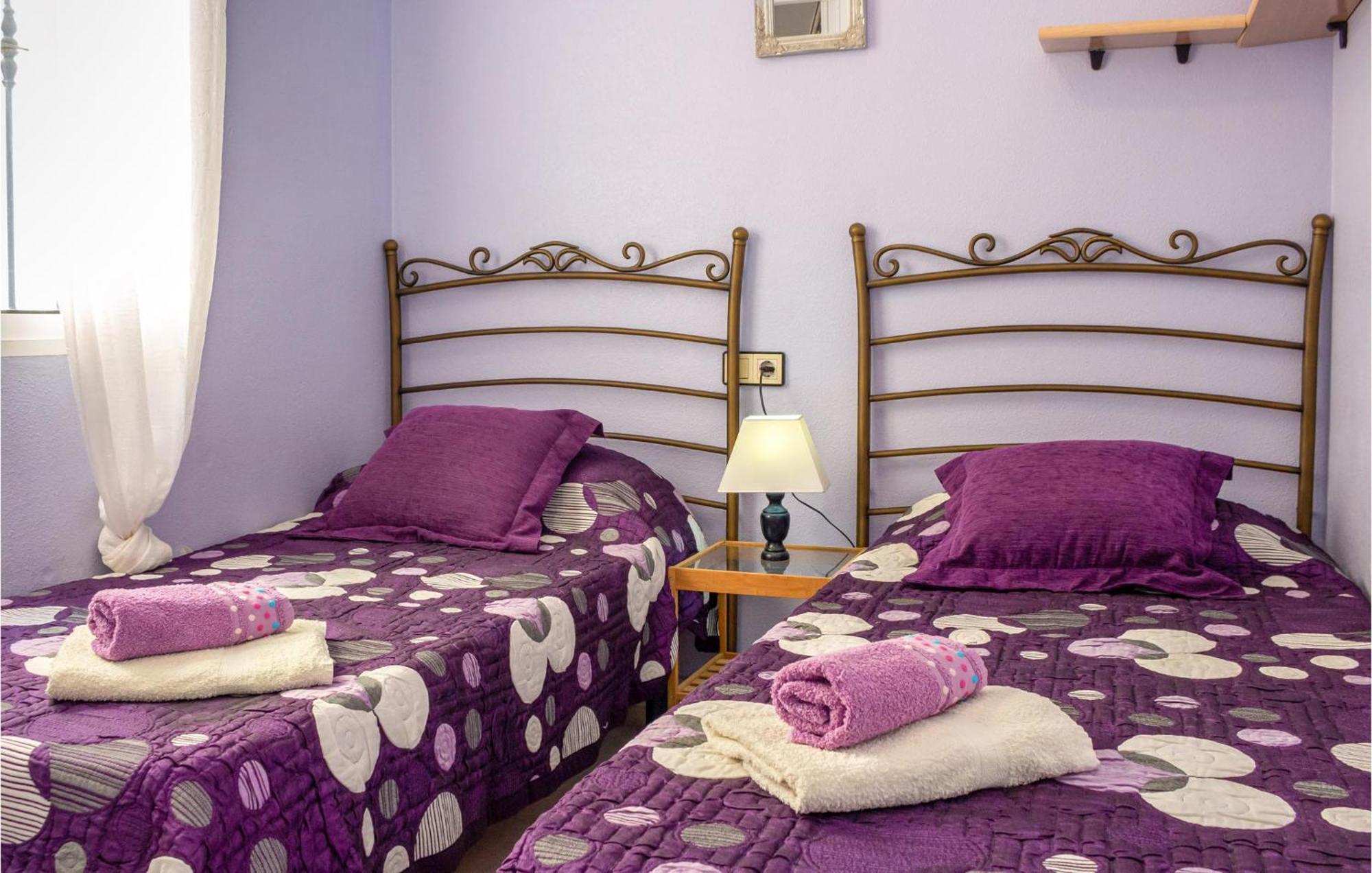 Stunning Apartment In Torrevieja Esterno foto